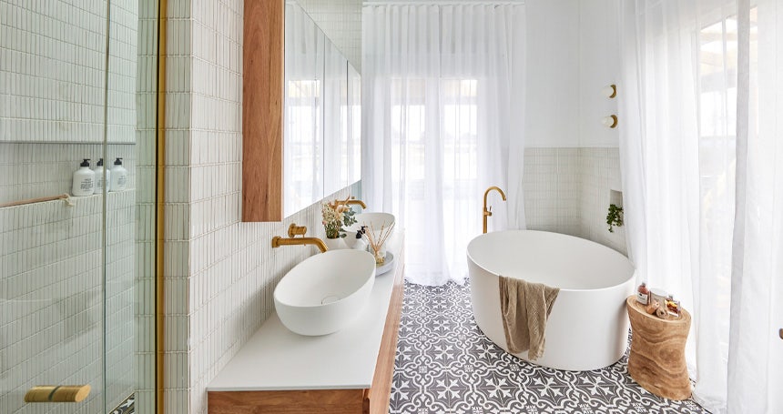 Farmhouse Bathroom 
